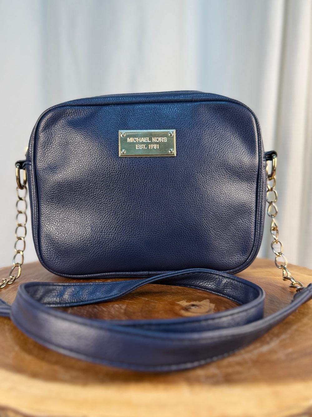 Michael Kors Navy Pebble Leather Jet Set Crossbody Camera Bag + Gold Chain - EUC